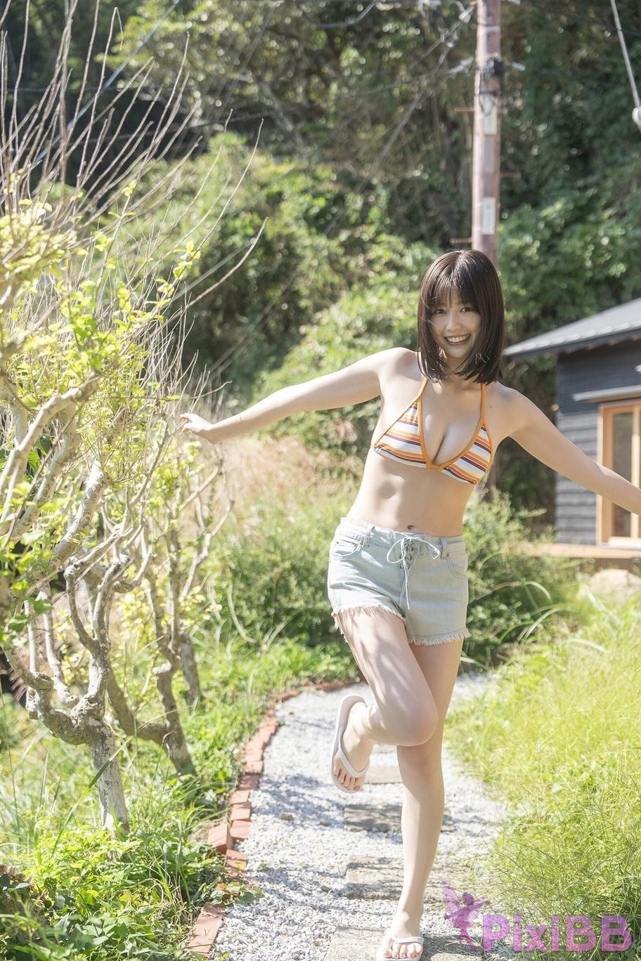 Japanese Idol Yuzuha Saeki cartoon action digital photo collection Autumn spent with loved ones PixiBB (7)
